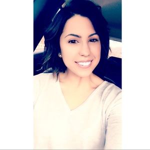 Meet your Posher, Kylee